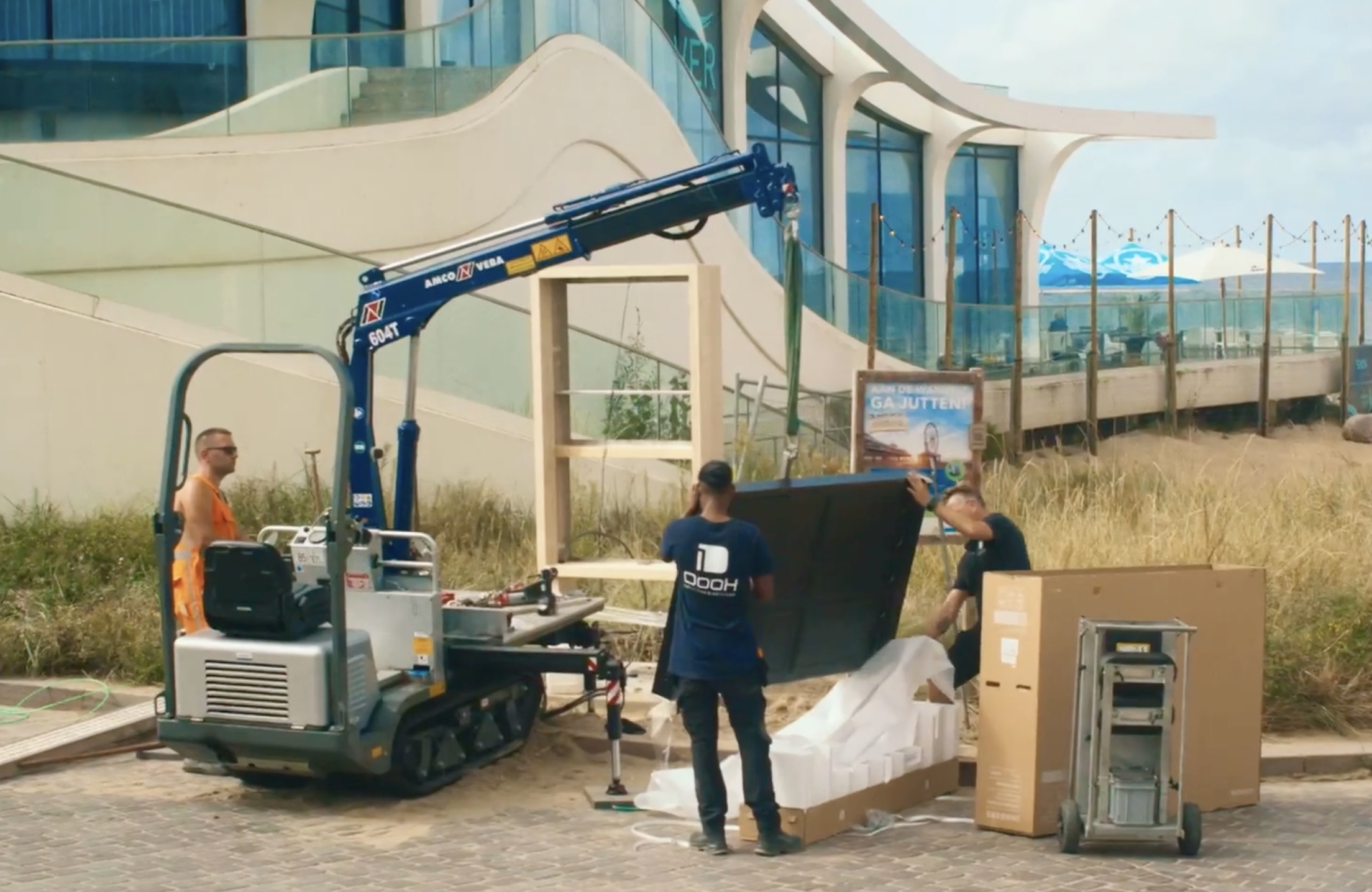 Woody DooH nachhaltige Lösung für Digital Out of Home und Werbung